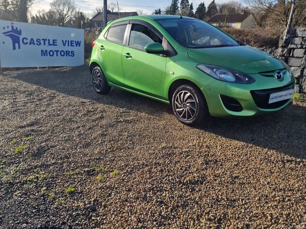 Mazda Demio MPV, Petrol, 2012, Green