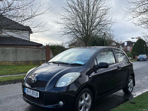 Toyota Yaris Hatchback, Petrol, 2006, Black