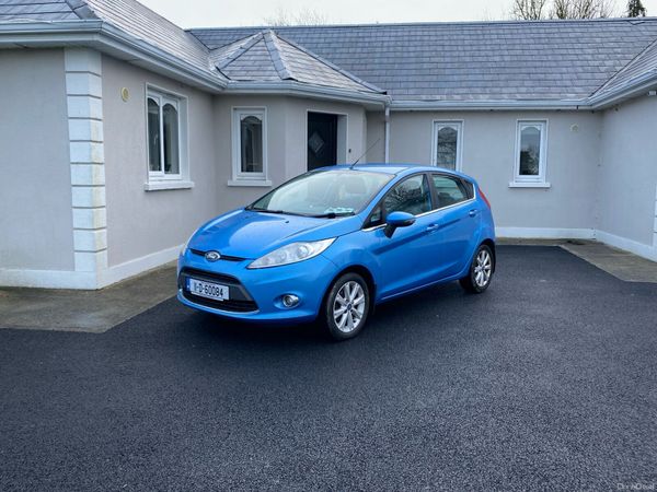 Ford Fiesta Hatchback, Petrol, 2011, Blue