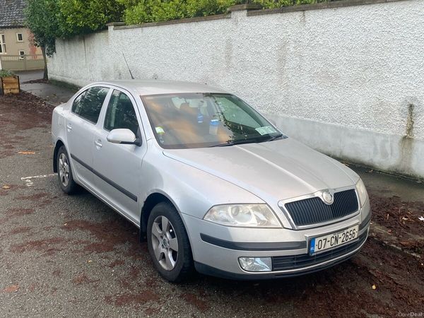Skoda Octavia Hatchback, Diesel, 2007, Silver
