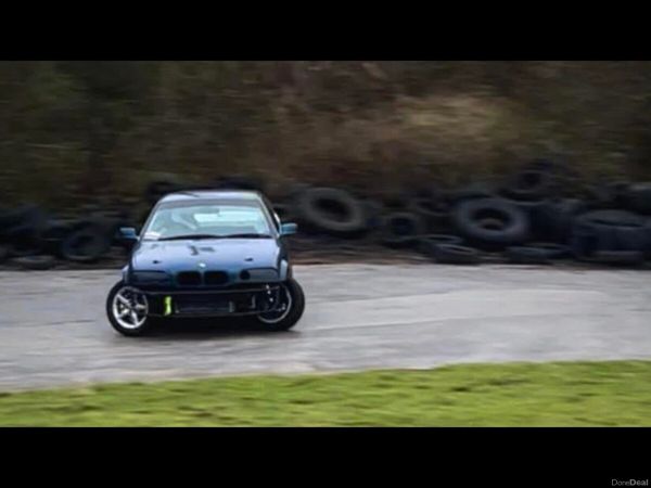 BMW 3-Series Coupe, Petrol, 2002, Blue