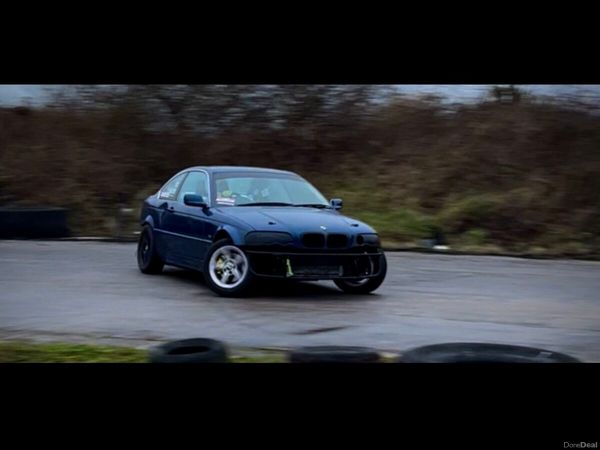 BMW 3-Series Coupe, Petrol, 2002, Blue