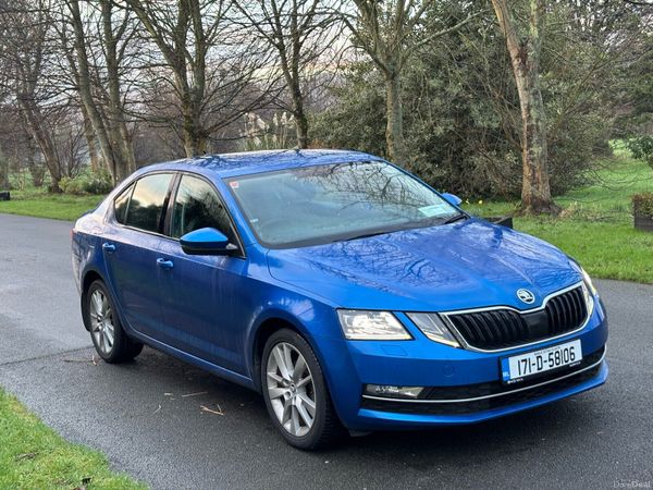 Skoda Octavia Hatchback, Diesel, 2017, Blue