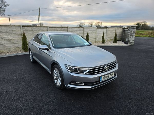 Volkswagen Passat Saloon, Diesel, 2018, Grey