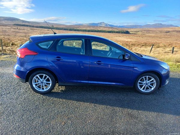 Ford Focus Hatchback, Diesel, 2016, Blue