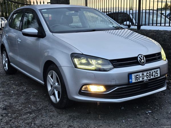 Volkswagen Polo Hatchback, Petrol, 2016, Silver