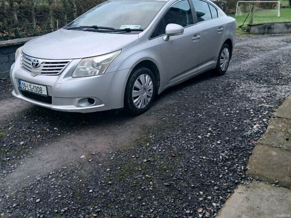 Toyota Avensis Saloon, Diesel, 2009, Silver