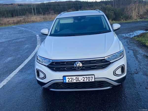Volkswagen T-Roc SUV, Petrol, 2022, White