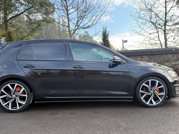Volkswagen Golf Hatchback, Diesel, 2015, Black