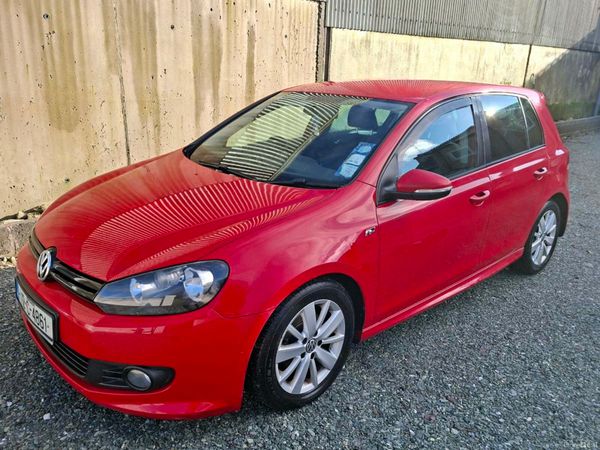 Volkswagen Golf Estate, Diesel, 2012, Red