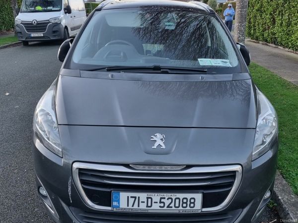 Peugeot 5008 MPV, Diesel, 2017, Grey