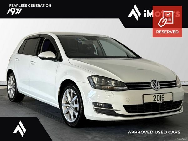 Volkswagen Golf Hatchback, Petrol, 2016, White
