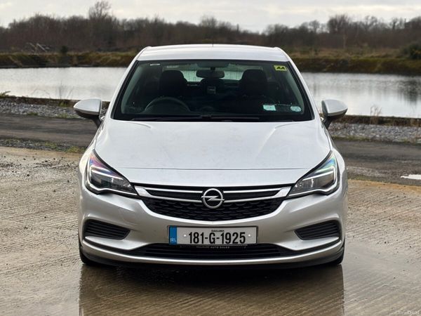 Opel Astra Hatchback, Diesel, 2018, Grey