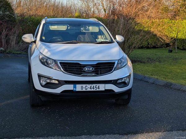 Kia Sportage SUV, Diesel, 2011, White