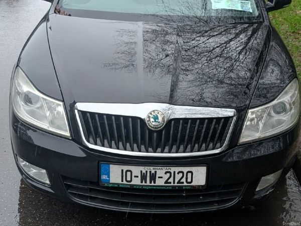 Skoda Octavia Hatchback, Diesel, 2010, Black