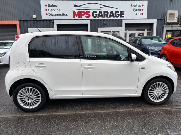 Volkswagen up! Hatchback, Petrol, 2015, White