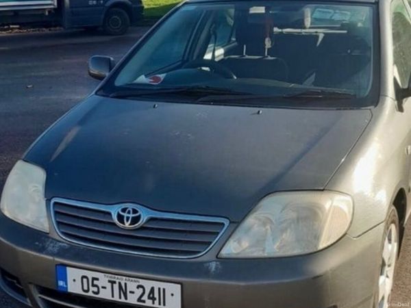 Toyota Corolla Saloon, Petrol, 2005, Grey