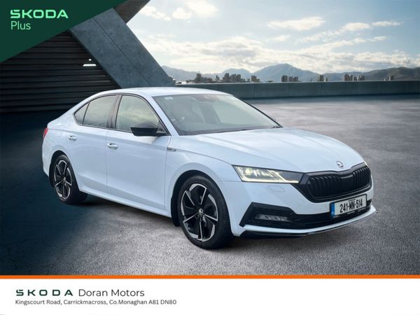 Skoda Octavia Saloon, Diesel, 2024, White