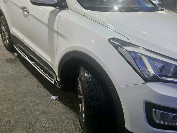 Hyundai Santa Fe SUV, Diesel, 2015, White