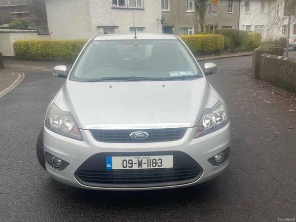 Ford Focus Hatchback, Diesel, 2009, Silver