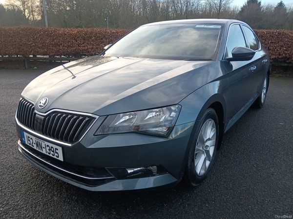 Skoda Superb Hatchback, Diesel, 2015, Grey