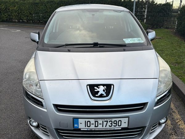 Peugeot 5008 MPV, Diesel, 2010, Silver