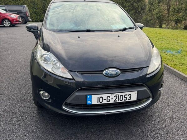 Ford Fiesta Hatchback, Petrol, 2010, Black