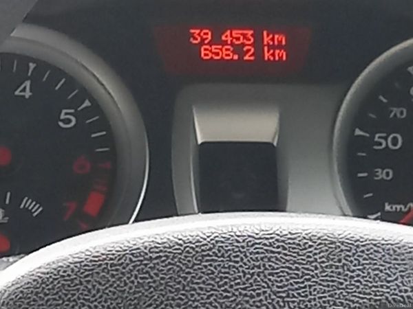 Renault Clio Hatchback, Ethanol Petrol, 2010, Gold