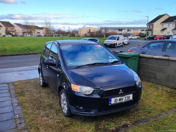 Mitsubishi Colt MPV, Petrol, 2010, Black