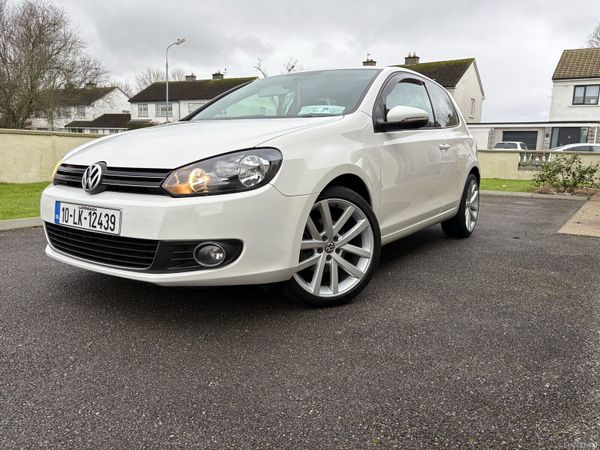 Volkswagen Golf Hatchback, Diesel, 2010, White