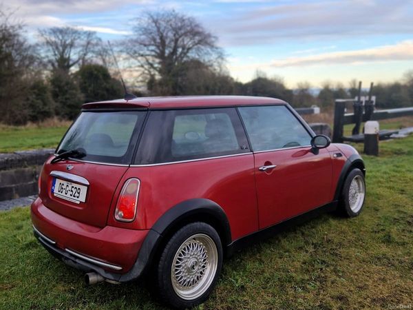 Mini One Hatchback, Petrol, 2006, Red