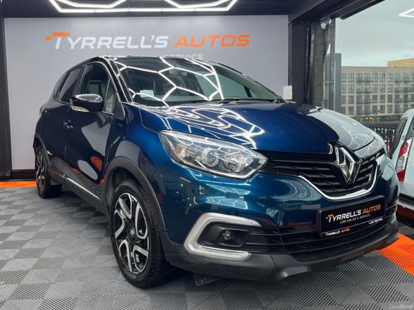 Renault Captur Hatchback, Petrol, 2019, Blue