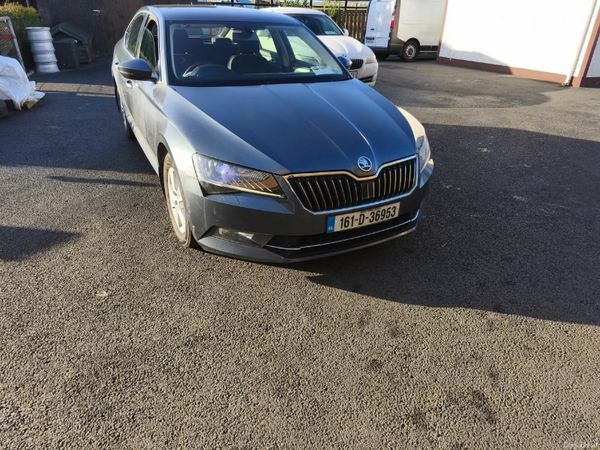 Skoda Superb Saloon, Diesel, 2016, Grey