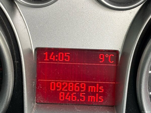 Ford Focus Hatchback, Petrol, 2009, Blue