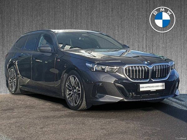 BMW 5-Series Estate, Petrol Plug-in Hybrid, 2025, Grey
