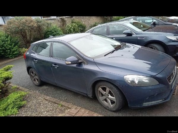 Volvo V40 Hatchback, Diesel, 2013, Blue