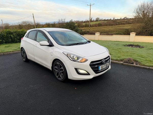 Hyundai i30 Hatchback, Diesel, 2015, White
