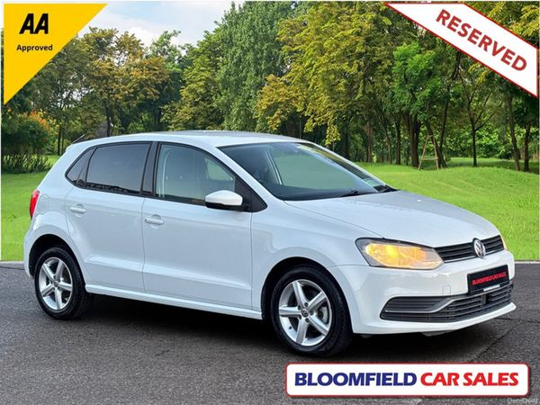 Volkswagen Polo Hatchback, Petrol, 2014, White