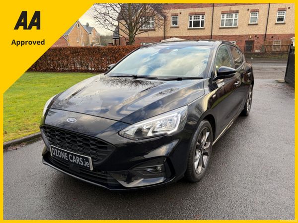 Ford Focus Hatchback, Diesel, 2021, Black