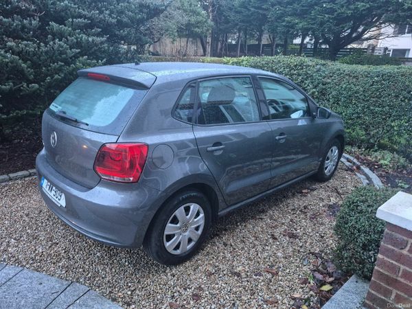 Volkswagen Polo Hatchback, Petrol, 2011, Grey