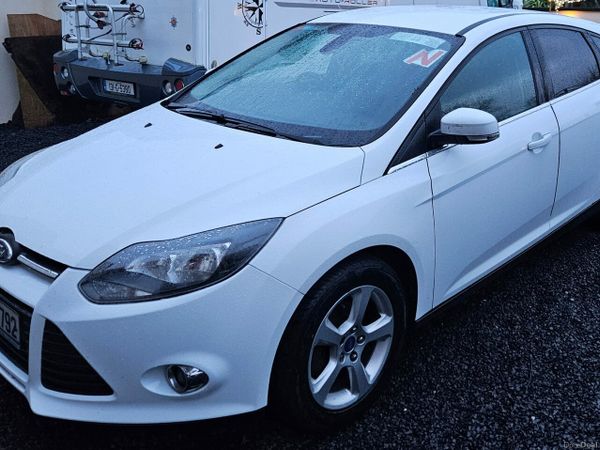 Ford Focus Hatchback, Diesel, 2014, White