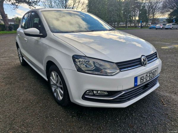 Volkswagen Polo Hatchback, Petrol, 2015, White