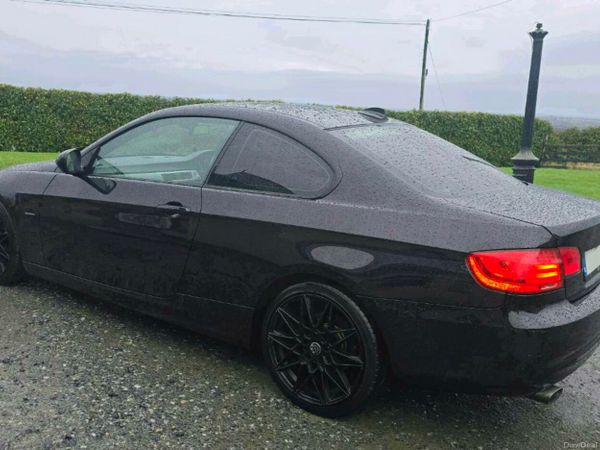 BMW 3-Series Coupe, Diesel, 2010, Black