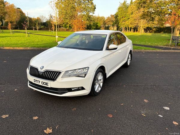 Skoda Superb Hatchback, Diesel, 2017, White