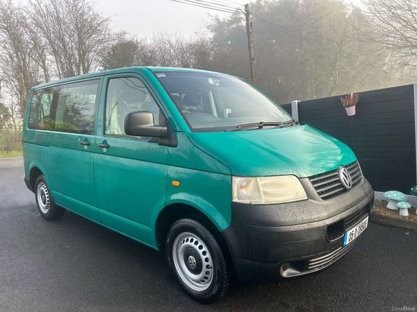 Volkswagen Shuttle Minibus, Diesel, 2005, Green