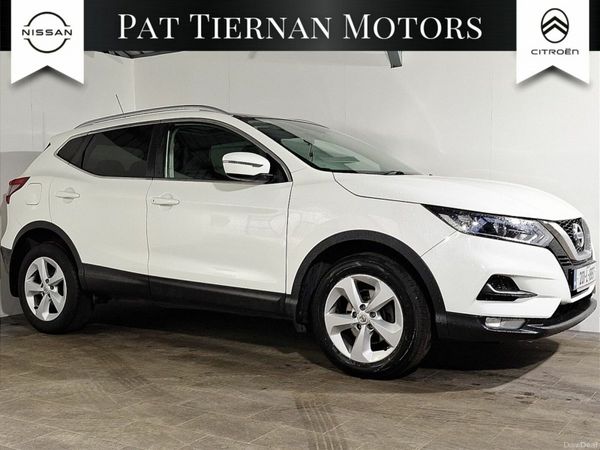 Nissan Qashqai MPV, Petrol, 2020, White