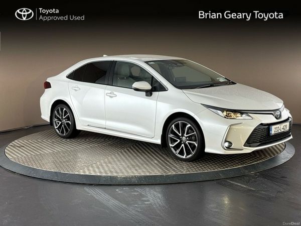 Toyota Corolla Saloon, Petrol Hybrid, 2023, White