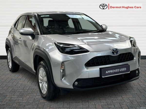Toyota Yaris Cross Hatchback, Petrol Hybrid, 2023, Grey