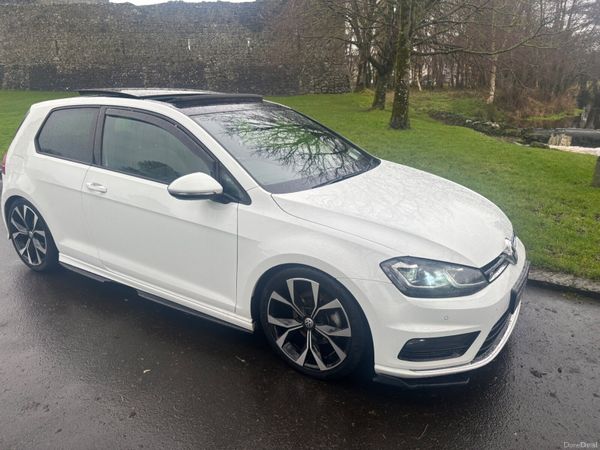 Volkswagen Golf Hatchback, Diesel, 2017, White