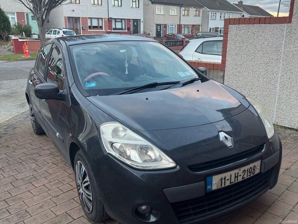 Renault Clio Hatchback, Ethanol Petrol, 2011, Black